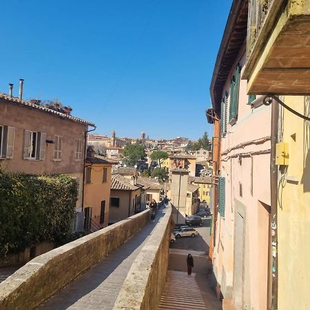 Artist Apartment Centro Storico Perugia Ngoại thất bức ảnh